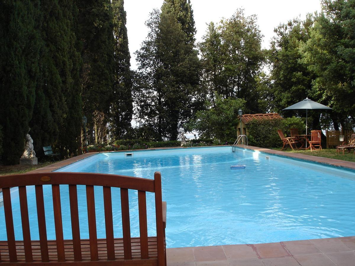 Tenuta Di Capezzana Bed & Breakfast Seano Екстериор снимка