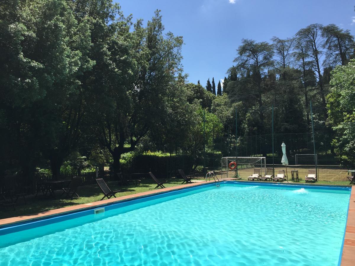 Tenuta Di Capezzana Bed & Breakfast Seano Екстериор снимка