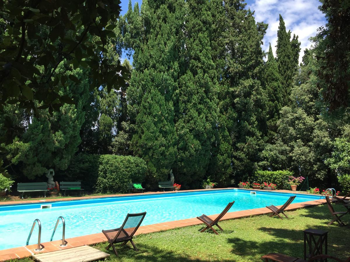 Tenuta Di Capezzana Bed & Breakfast Seano Екстериор снимка