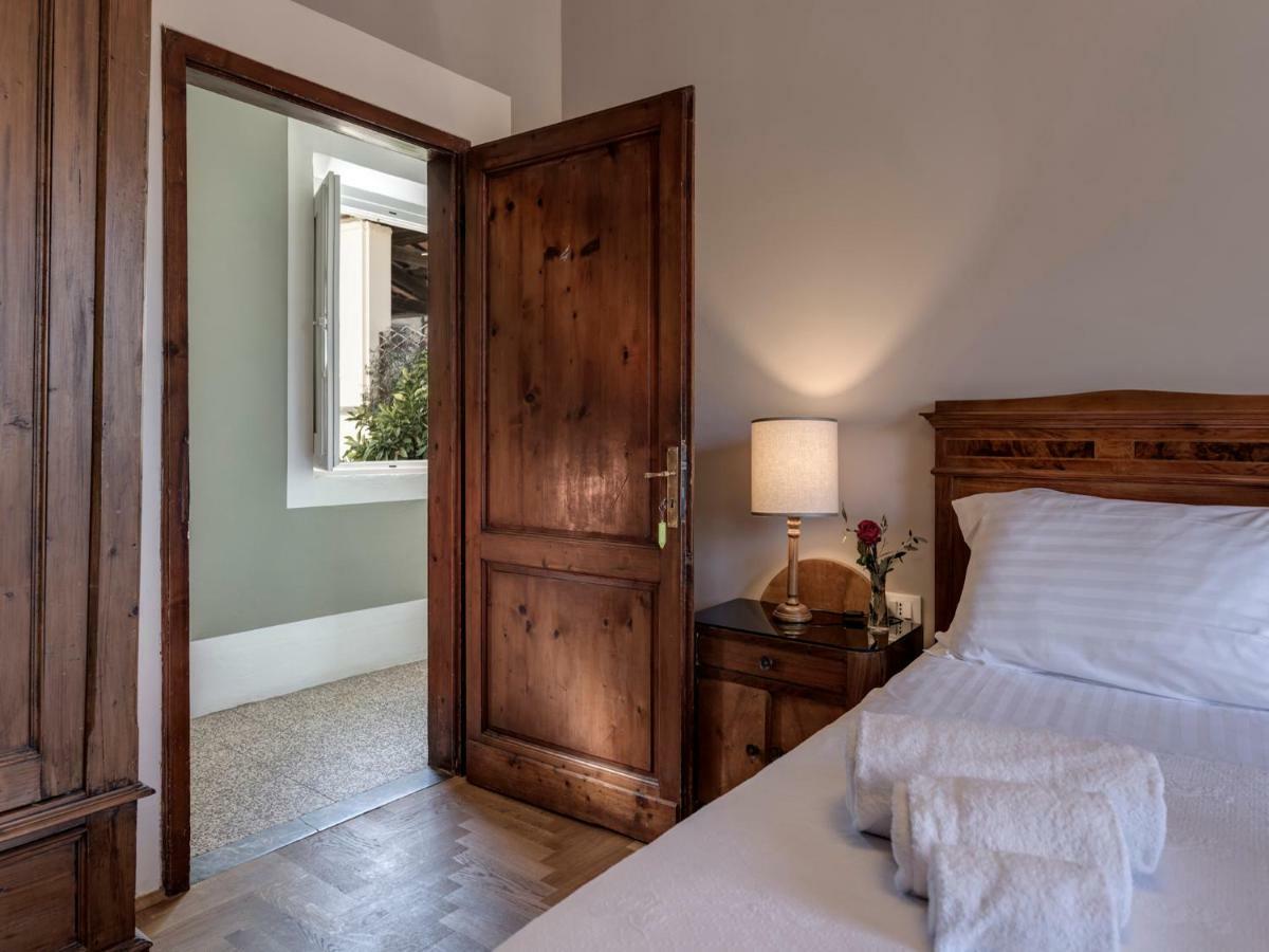 Tenuta Di Capezzana Bed & Breakfast Seano Екстериор снимка
