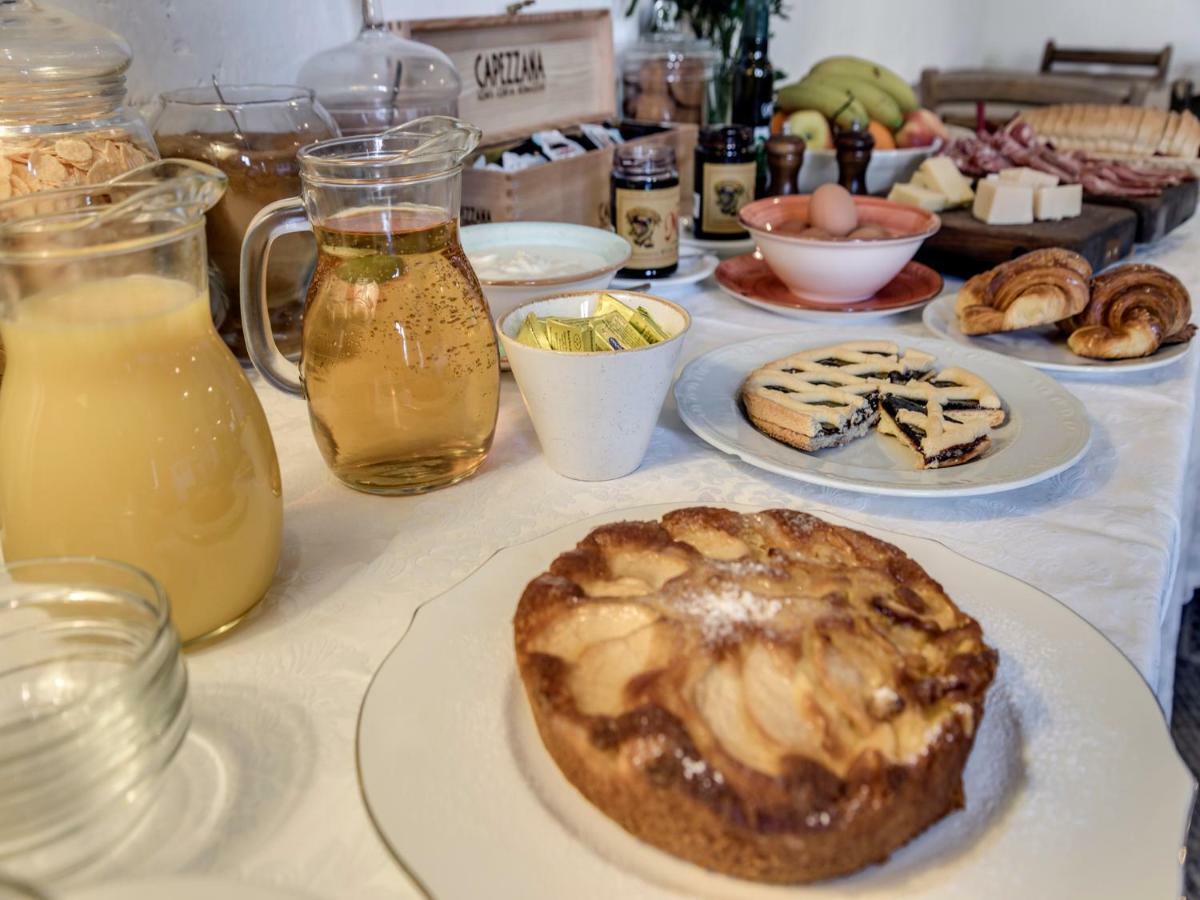Tenuta Di Capezzana Bed & Breakfast Seano Екстериор снимка