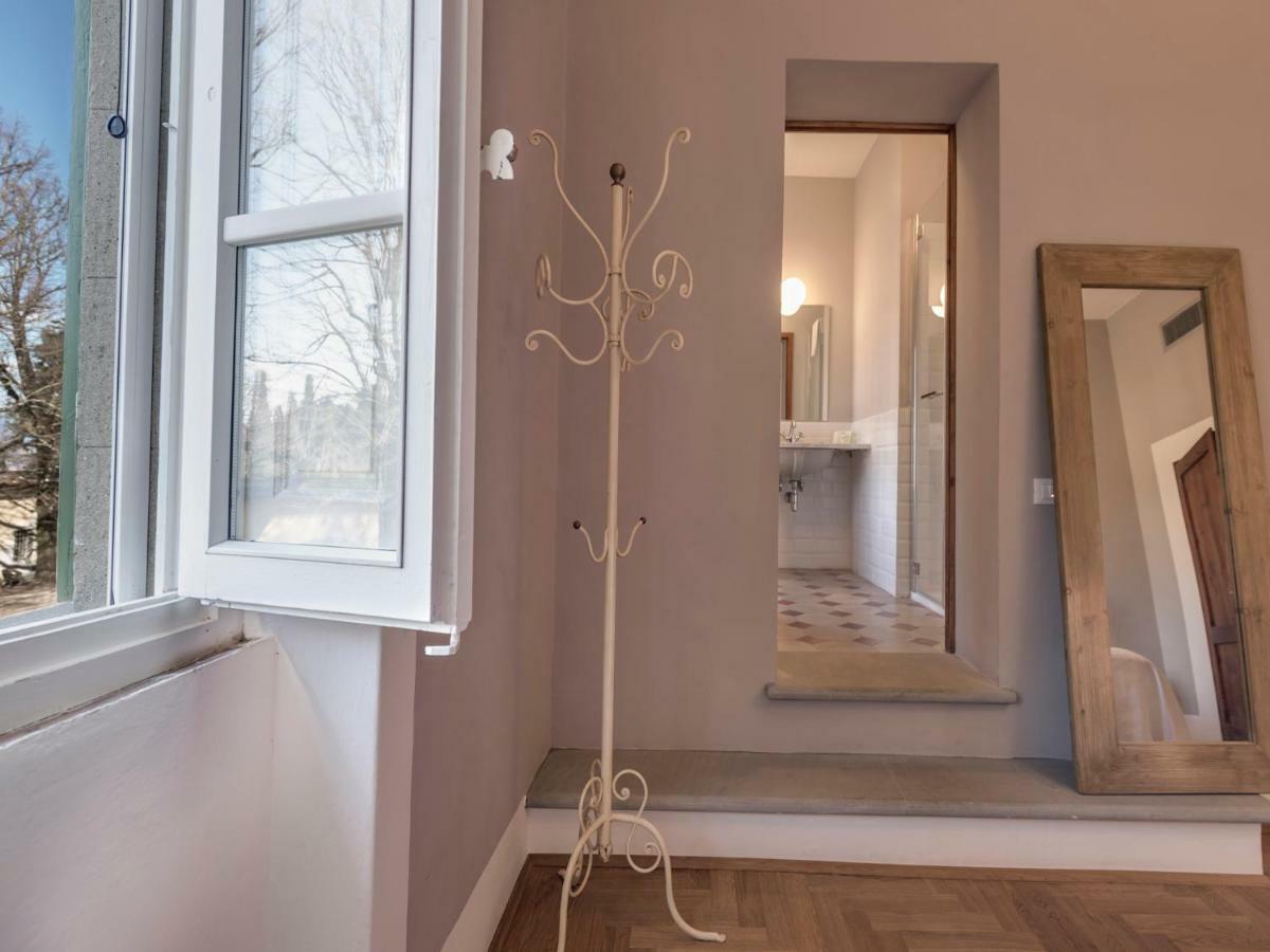 Tenuta Di Capezzana Bed & Breakfast Seano Екстериор снимка