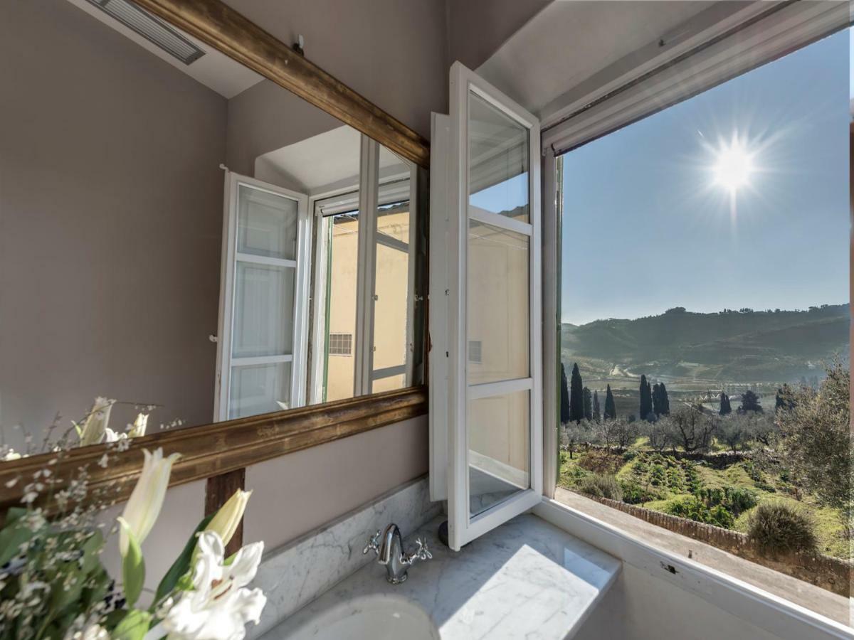Tenuta Di Capezzana Bed & Breakfast Seano Екстериор снимка